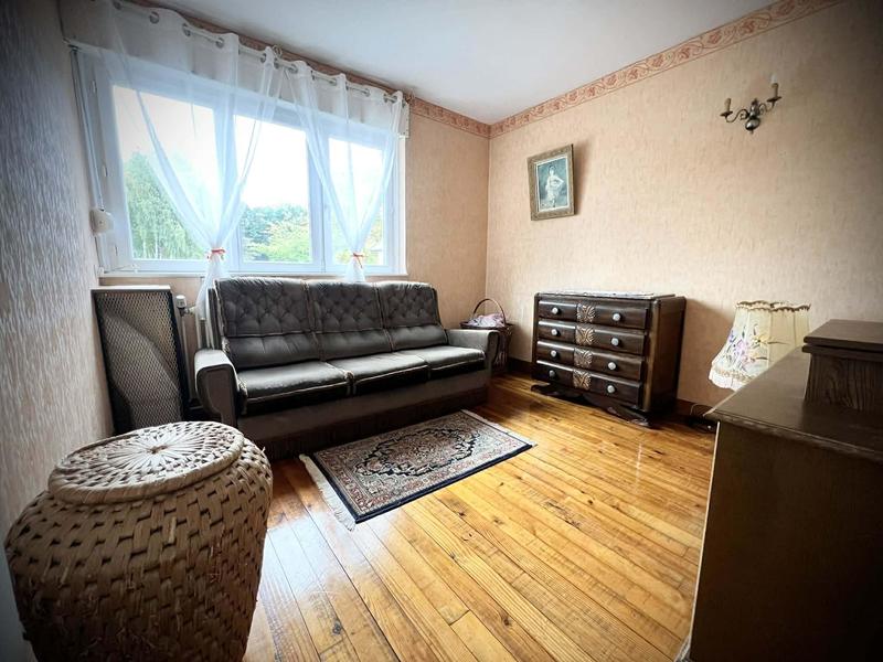 Maison - 112 m² - 7 pièces