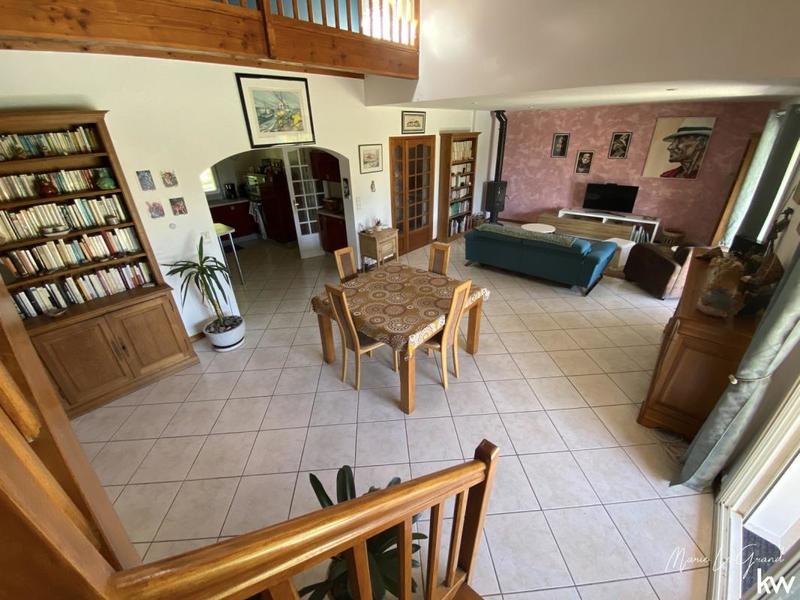 Maison - 146 m² - 6 pièces