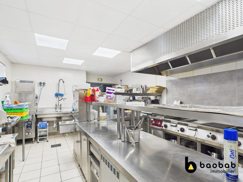 Fonds de commerce - Hôtellerie / Restauration - 200 m²