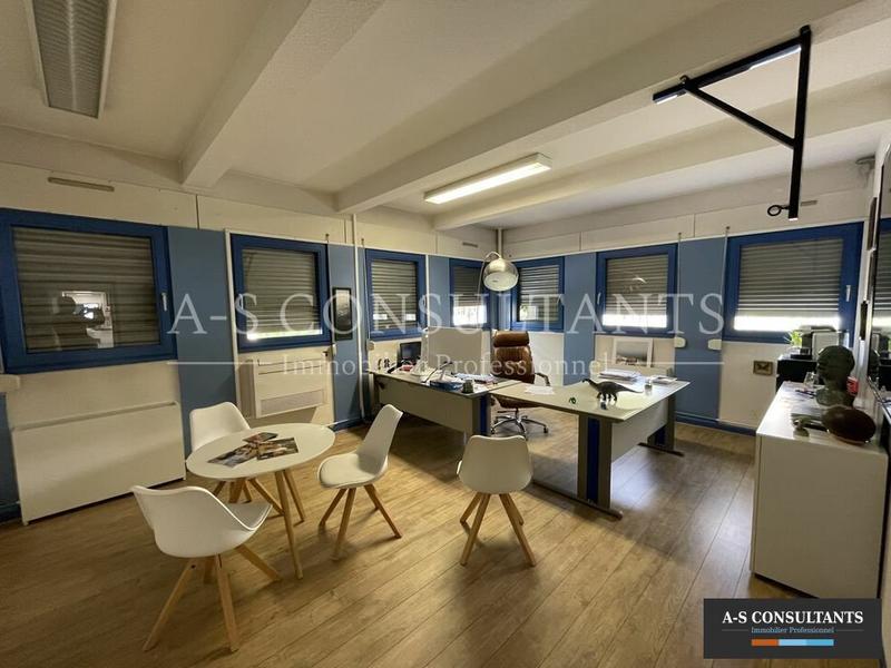 Bureau - 355 m² - 8 pièces