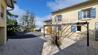 Maison - 148 m² - 6 pièces