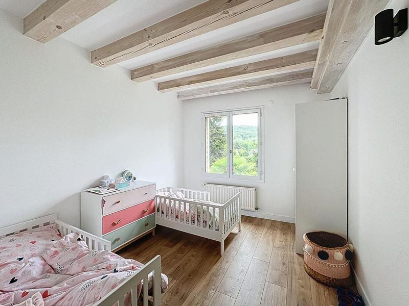 Maison - 170 m² - 7 pièces