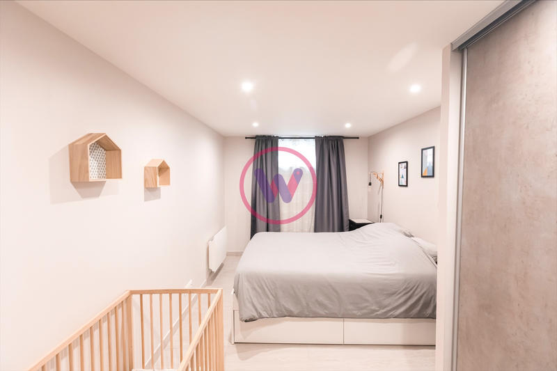 Immeuble - 158 m² - 11 pièces