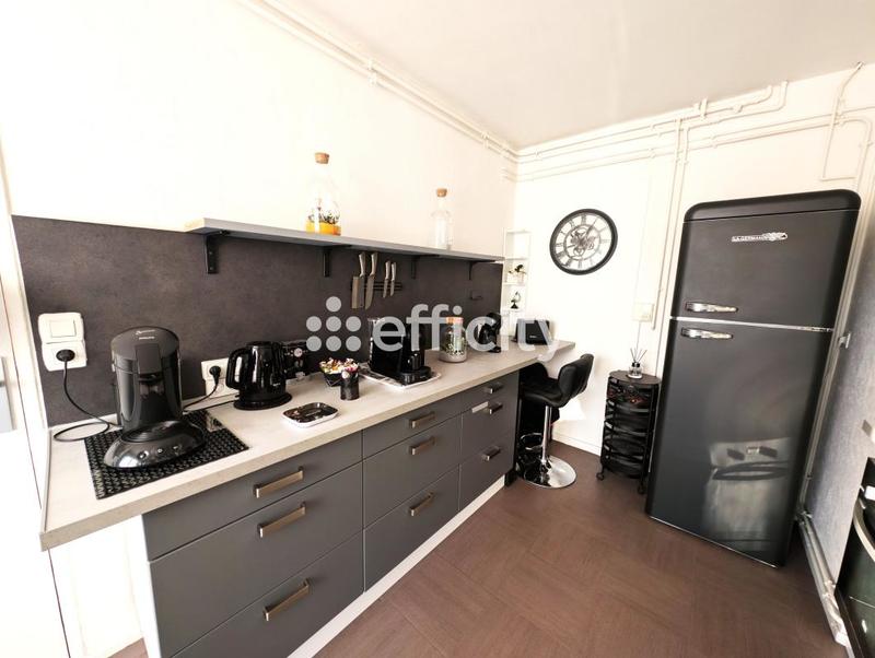 Pavillon - 81 m² - 4 pièces