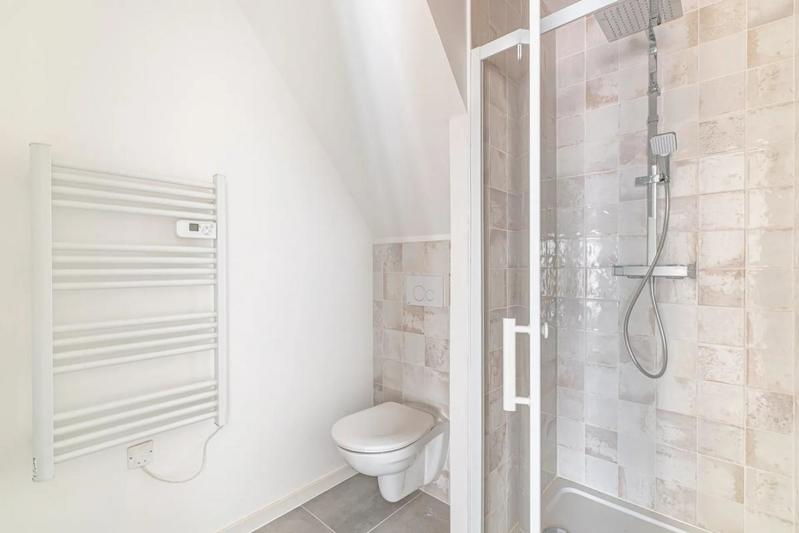 Appartement - 102 m² - 5 pièces