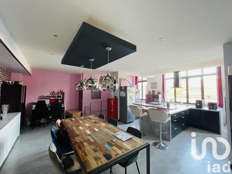 Appartement - 169 m² - 5 pièces