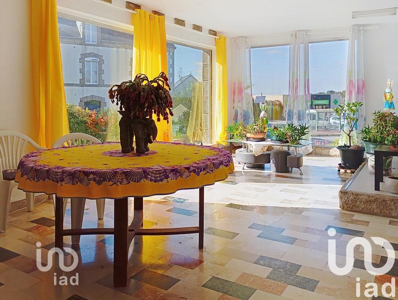 Maison de ville - 240 m² - 7 pièces