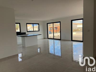 Maison - 121 m² - 4 pièces