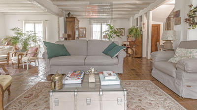 Maison - 188 m² - 7 pièces