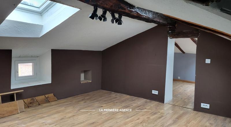 Maison - 125 m² - 8 pièces