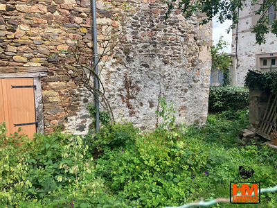 Maison - 180 m² - 8 pièces