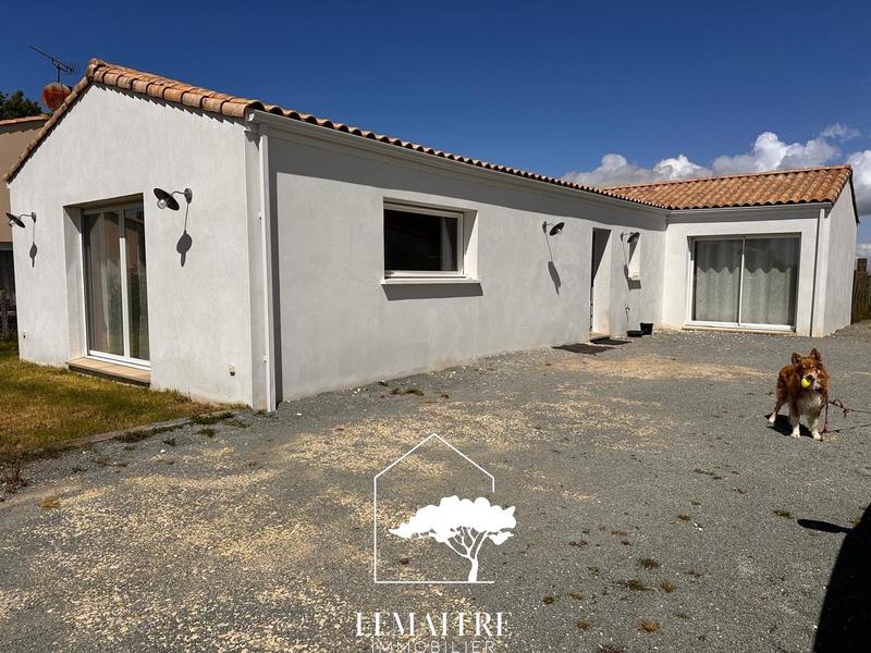 Maison - 105 m² - 4 pièces