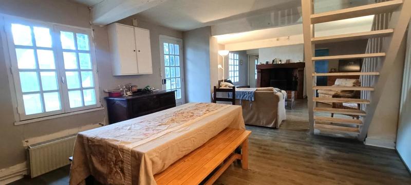 Maison - 130 m² - 7 pièces