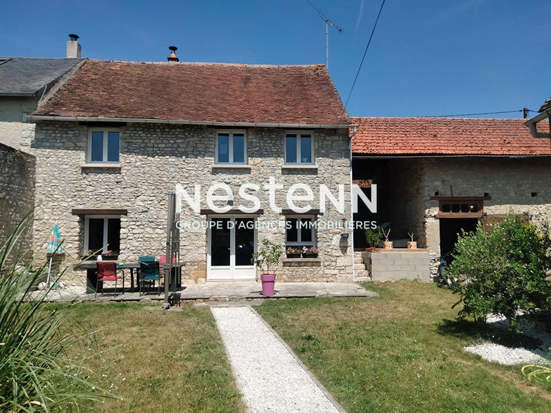 Maison - 93 m² - 4 pièces