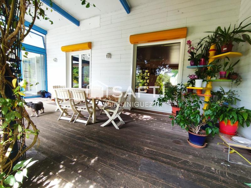 Maison - 299 m² - 8 pièces