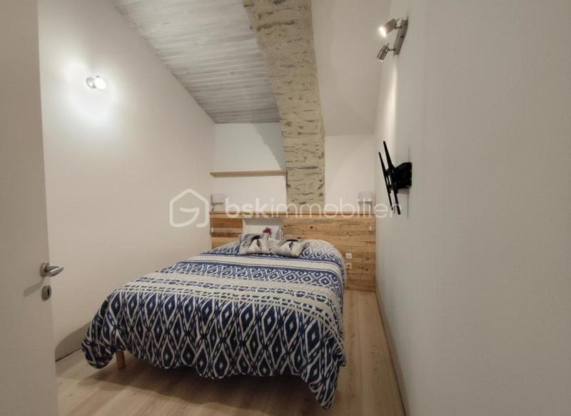 Maison en pierre - 110 m² - 5 pièces