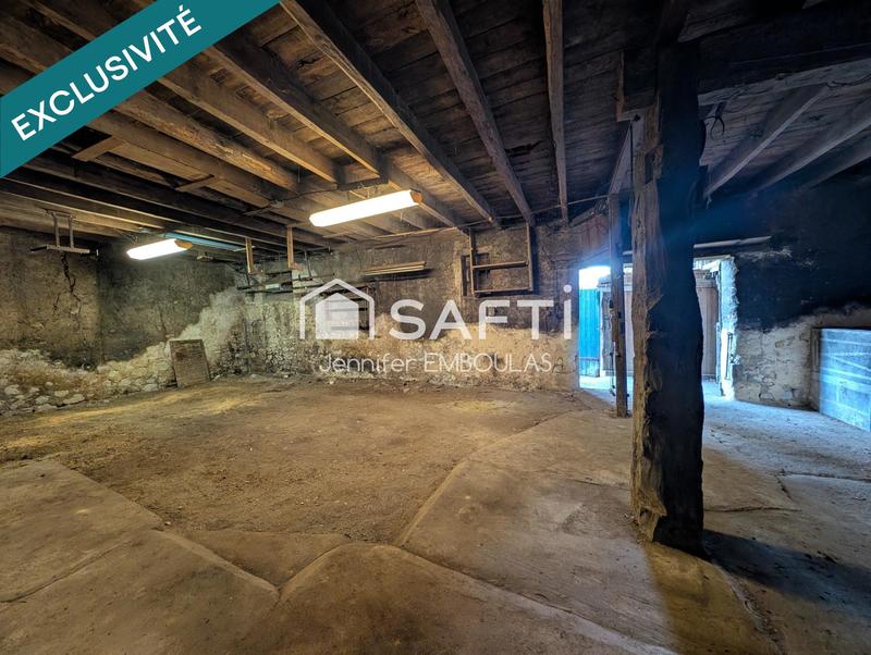 Maison - 150 m² - 2 pièces