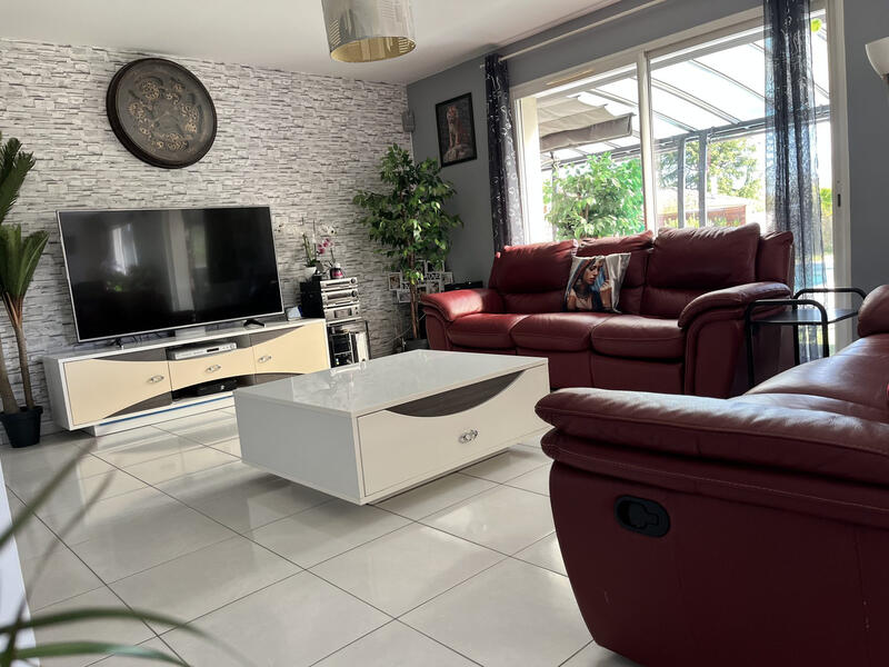 Maison - 115 m² - 4 pièces