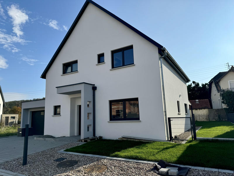 Maison - 150 m² - 5 pièces