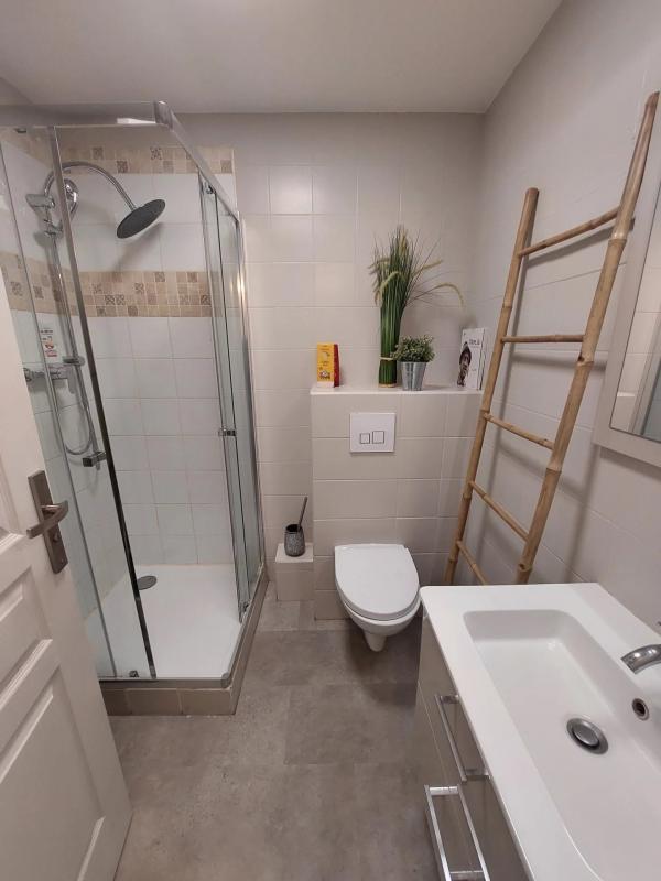 Studio - 28 m² - 1 pièce