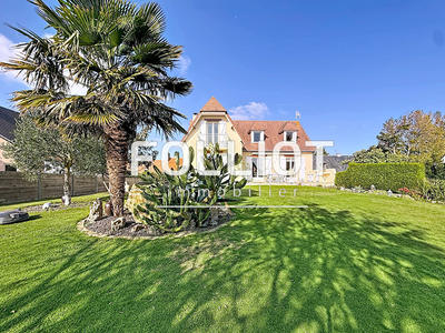 Maison - 138 m² - 5 pièces