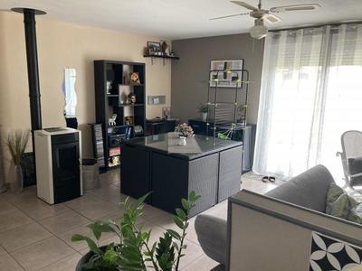 Maison - 86 m² - 5 pièces