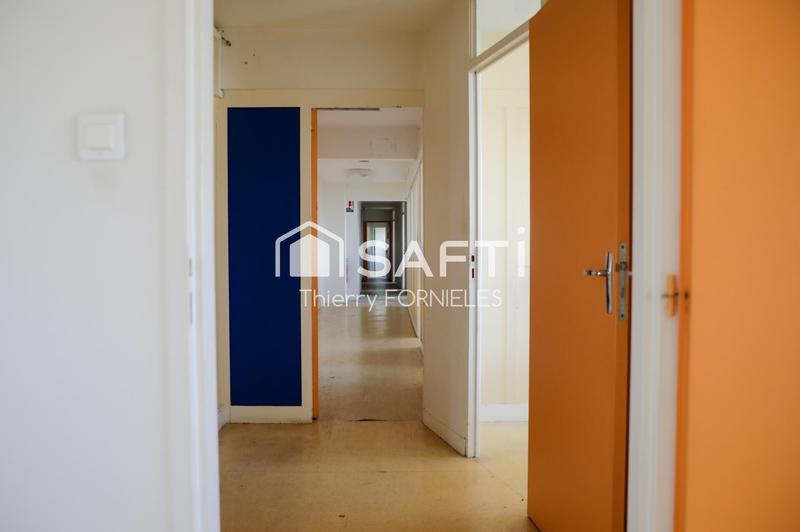 Bureau - 343 m² - 20 pièces