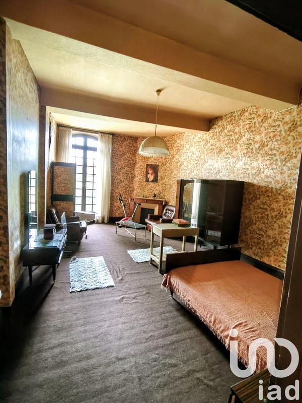 Maison de village - 287 m² - 10 pièces