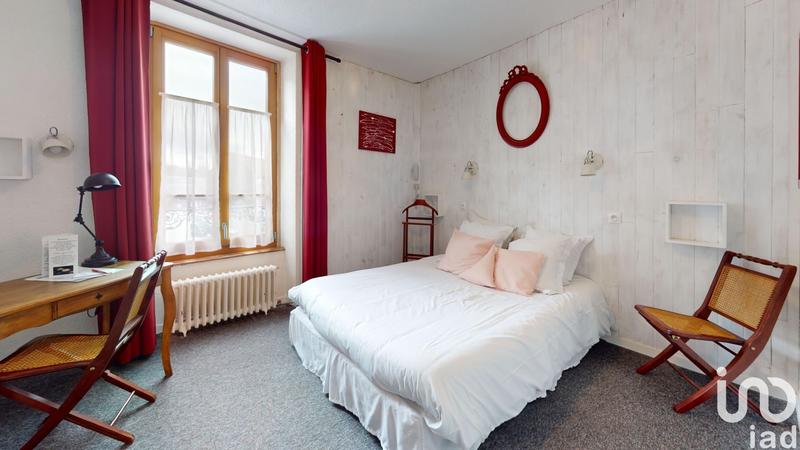 Local commercial - 606 m²