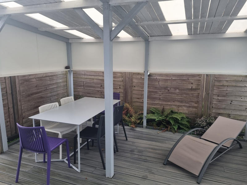 Maison - 90 m² - 5 pièces