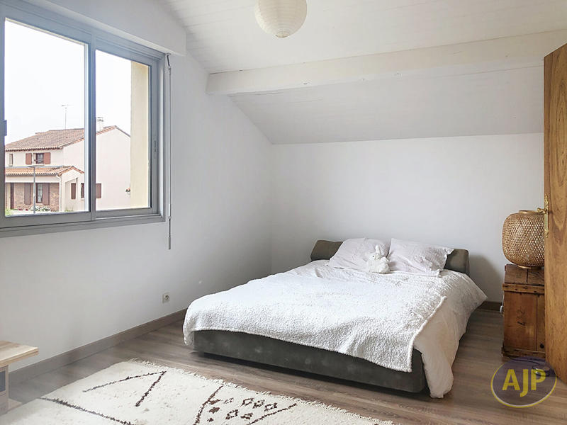 Maison - 167 m² - 5 pièces