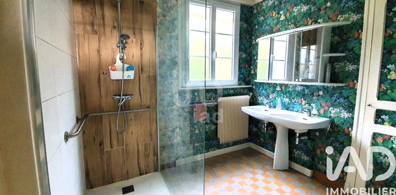 Maison - 192 m² - 7 pièces