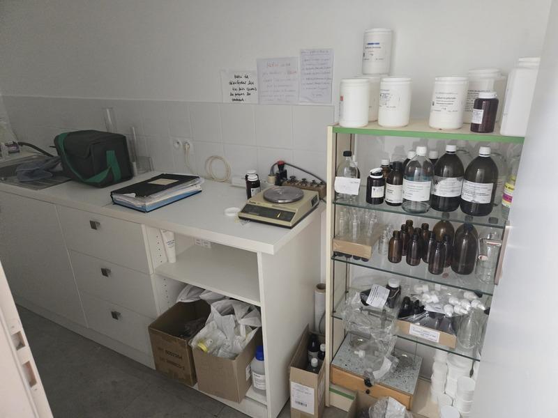 Local commercial - 600 m² - 15 pièces