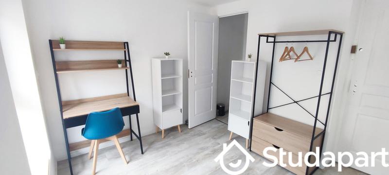 Chambre - 12 m² - 1 pièce