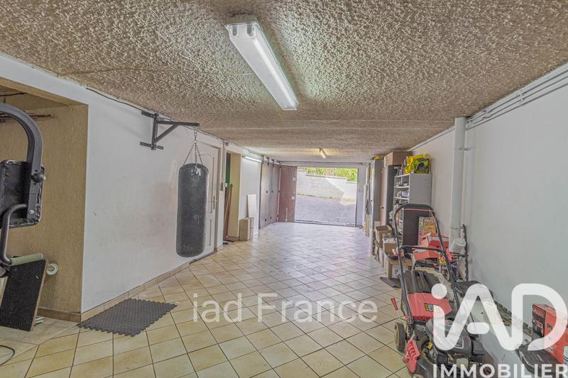 Maison - 140 m² - 6 pièces