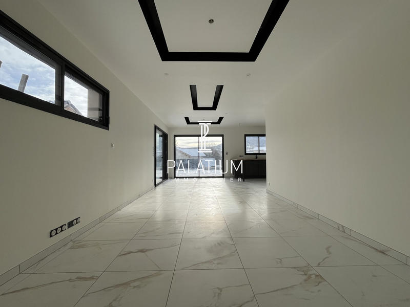 Maison - 86 m² - 4 pièces