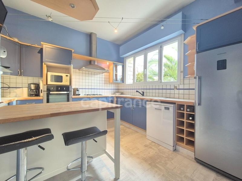 Maison - 160 m² - 6 pièces