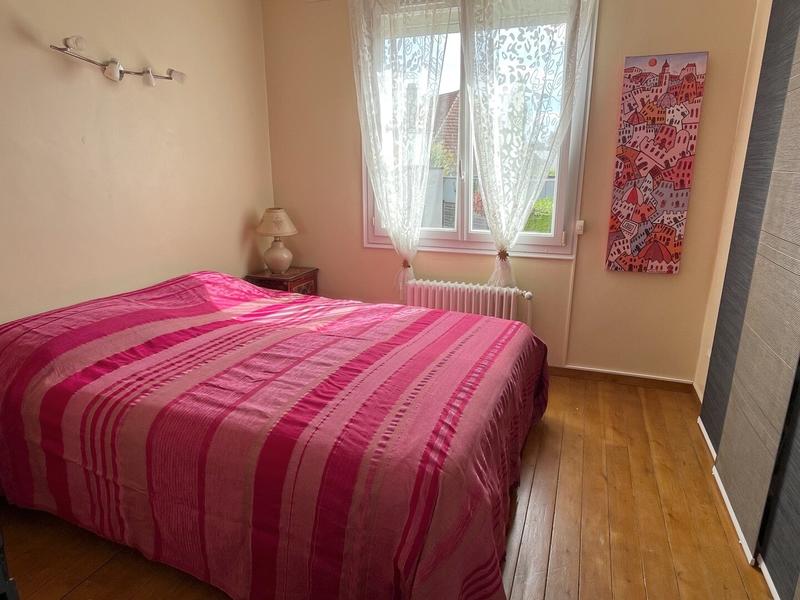 Maison - 166 m² - 7 pièces