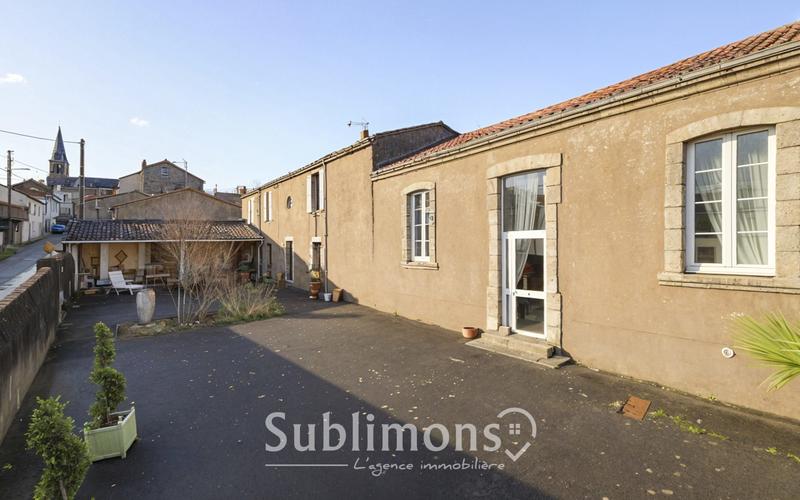 Maison ancienne - 200 m² - 8 pièces