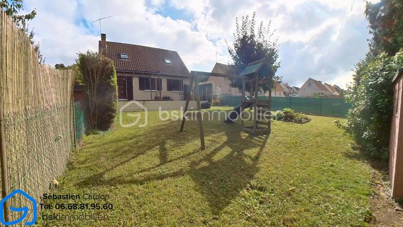 Pavillon - 93 m² - 5 pièces