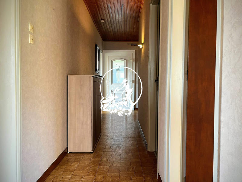 Maison - 99 m² - 4 pièces