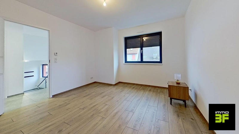 Maison - 158 m² - 6 pièces