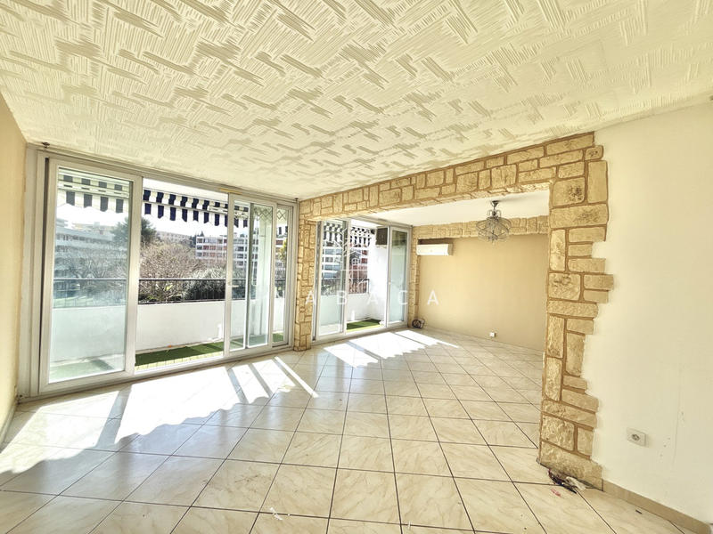 Appartement - 68 m² - 4 pièces