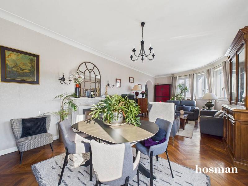 Maison - 170 m² - 6 pièces