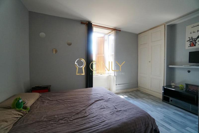 Maison en pierre - 190 m² - 5 pièces