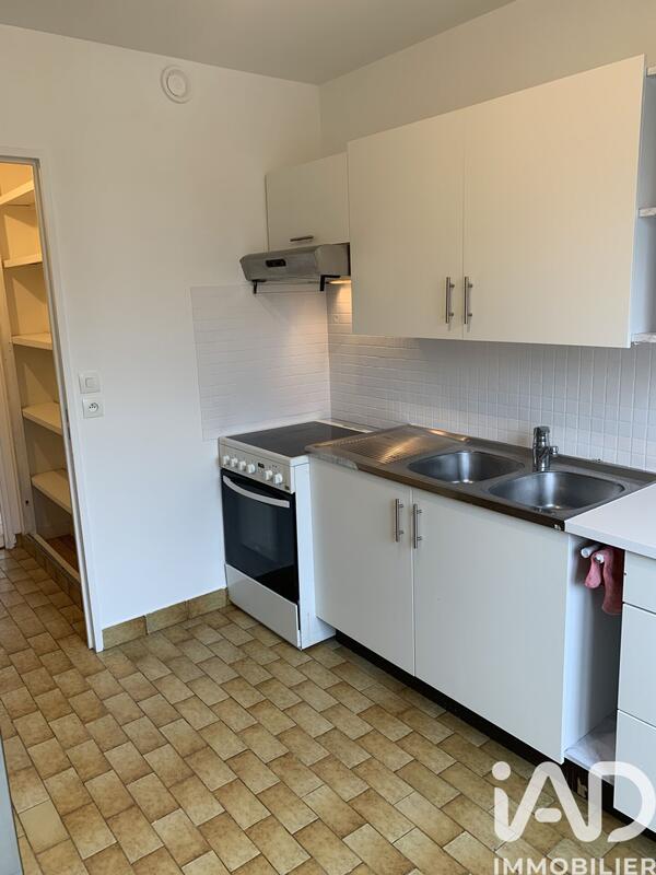 Appartement - 100 m² - 4 pièces