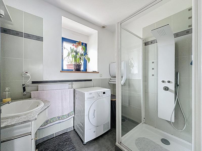 Maison - 149 m² - 8 pièces