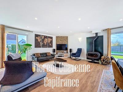 Maison - 111 m² - 5 pièces