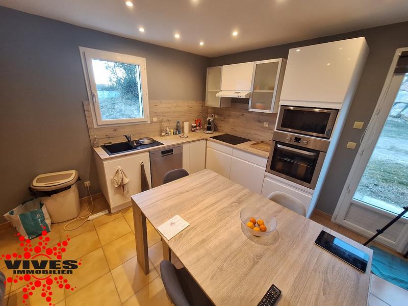 Maison - 210 m² - 8 pièces