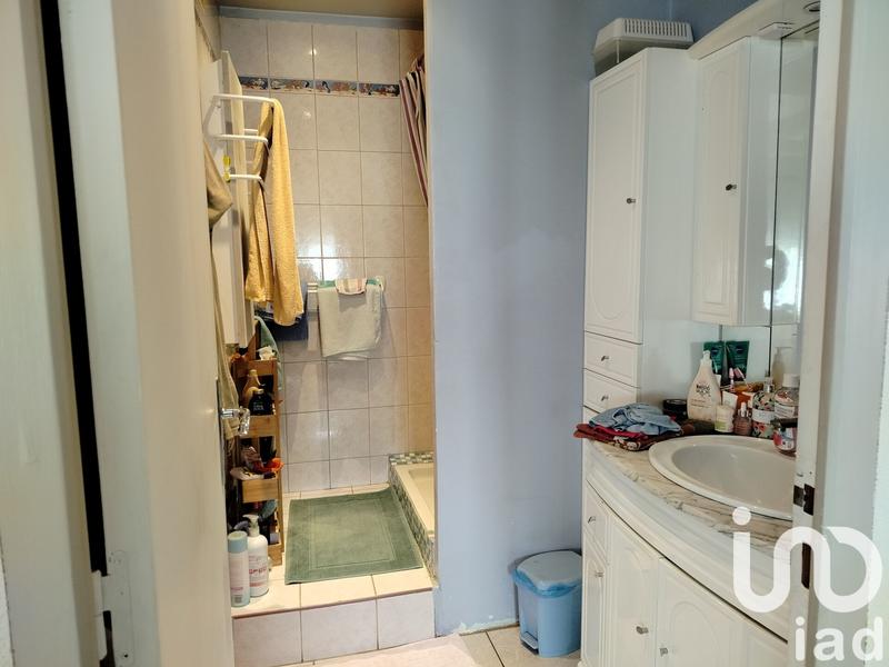 Maison - 246 m² - 7 pièces